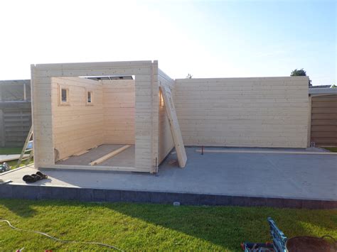 Gedetailleerde tekening van een zelf te bouwen TV-meubel met liftmechanisme