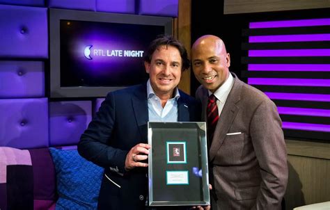 Humberto Tan tijdens een uitzending van RTL Late Night