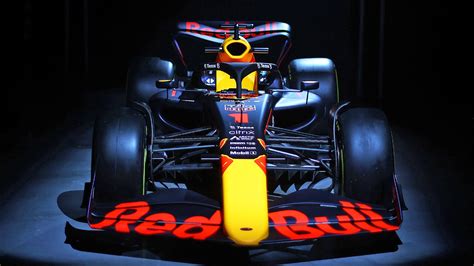 Max Verstappen in een Formule 1 auto