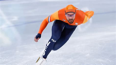 Kjeld Nuis in actie tijdens een schaatswedstrijd