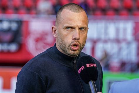 Trainer John Heitinga