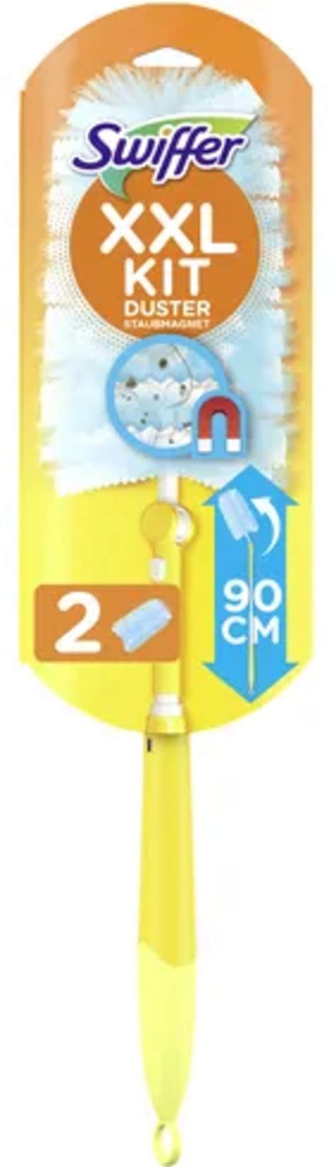Illustratie van de Swiffer Duster XXL die wordt gebruikt om de bovenkant van een hoge kast af te stoffen, zonder dat een persoon erop hoeft te klimmen.