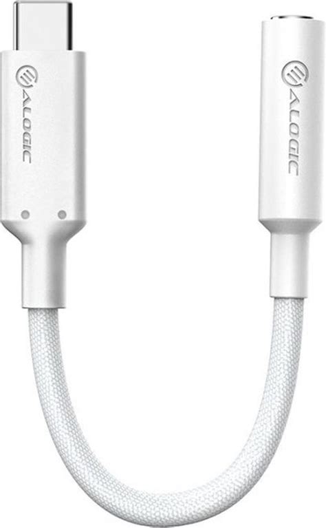 Afbeelding van de meegeleverde kabels (3.5mm audio en Micro-USB)