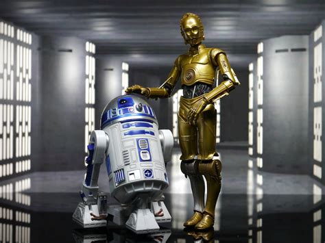 Een afbeelding van de droids R2-D2 en C-3PO.