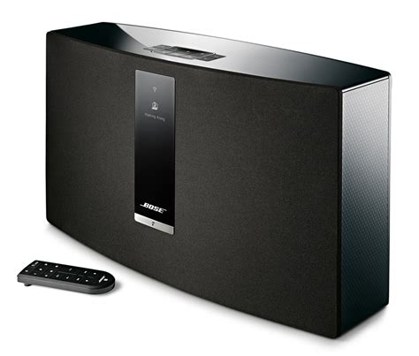 Overzicht van de Bose SoundTouch 30 wireless speaker met smartphone bediening.