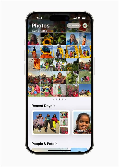 Screenshot van de Google Foto's-app op een iPhone, met de Cast-knop gemarkeerd.