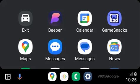 Vergelijking van Android en Windows besturingssystemen op een mediaspeler, met iconen van populaire apps.