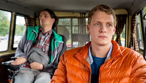 Een scene uit de film met Martijn Lakemeier als Michiel