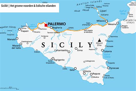 Zonnig landschap op Sicilië met traditionele architectuur