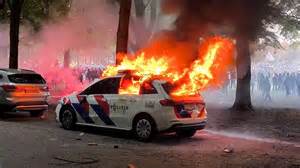 Foto van trekkers op het Malieveld in Den Haag