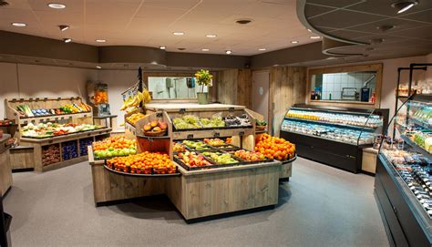 Afbeelding van de Ziggo winkel met diverse producten.