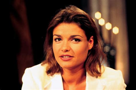 Fotocollage van Goedele Liekens tijdens diverse RTL Late Night uitzendingen, met focus op haar rol als seksuologe en discussiepartner.