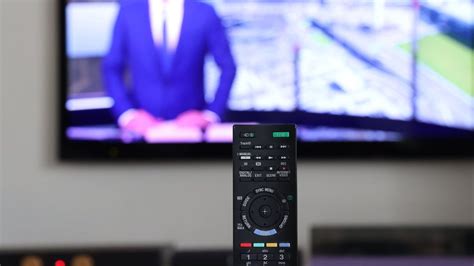 Screenshot van een IPTV-app op een Smart TV met een zenderlijst