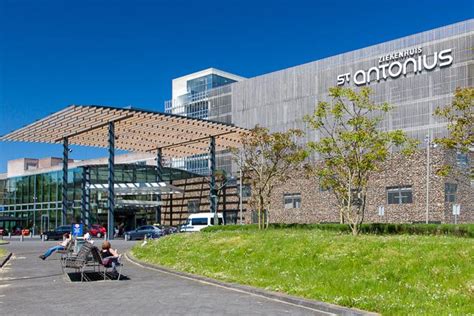Illustratie van het St. Antonius Ziekenhuis in Utrecht/Nieuwegein