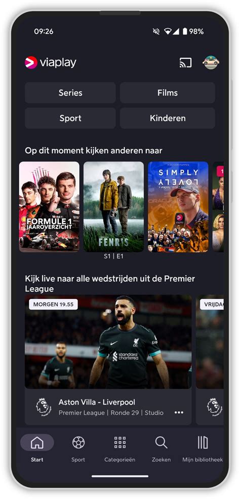 Viaplay logo en interface op verschillende apparaten (smart TV, tablet, smartphone)