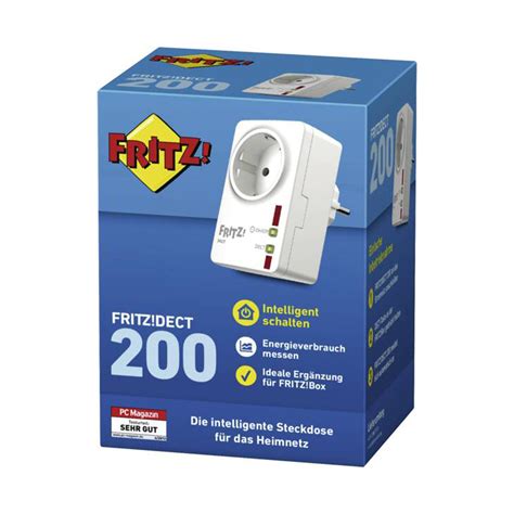 Illustratie van FRITZ!DECT 200 stekker die een lamp bedient via de FRITZ!Box.