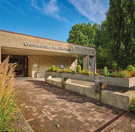 Gedenkpark van Crematorium Heerlen, een rustige en groene omgeving