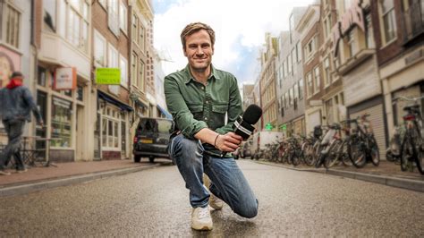 Foto van Roel Maalderink tijdens een interview of presentatie