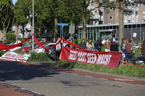 beeldmateriaal van protesten op Bevrijdingsdag in Wageningen