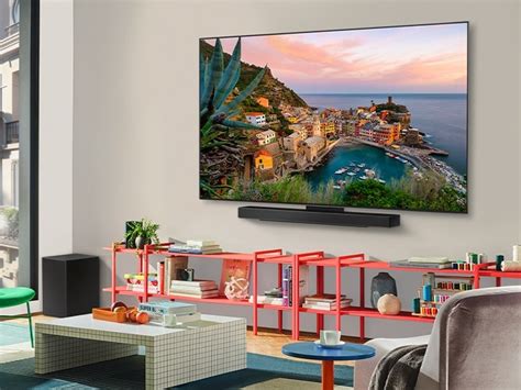 Illustratie van een moderne woonkamer met een LG Smart TV en soundbar