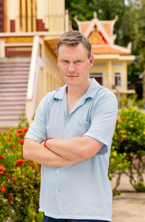 Kandidaten voeren een opdracht uit in Tokio