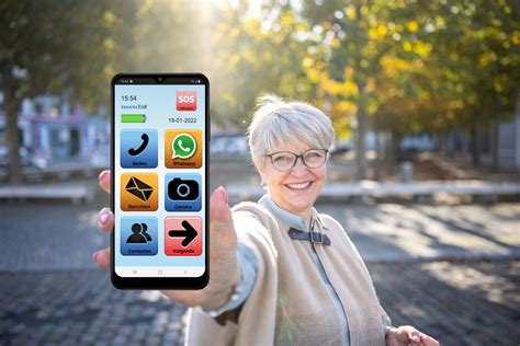 Iemand die een workout doet via een app op een telefoon