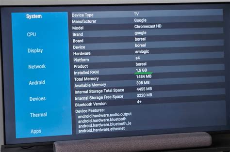 Vergelijkingstabel van de specificaties van de Chromecast met Google TV en de nieuwe Google TV Streamer.