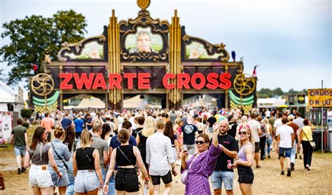kermisattractie op Zwarte Cross