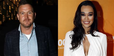 Johnny de Mol en Romy Monteiro als presentatoren van DanceSing