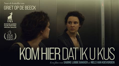 Infographic met de hoofdrolspelers van de film 'Kom hier dat ik u kus'.