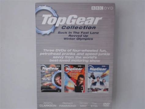 Montage van iconische momenten uit Top Gear, inclusief de presentatoren en de Stig.